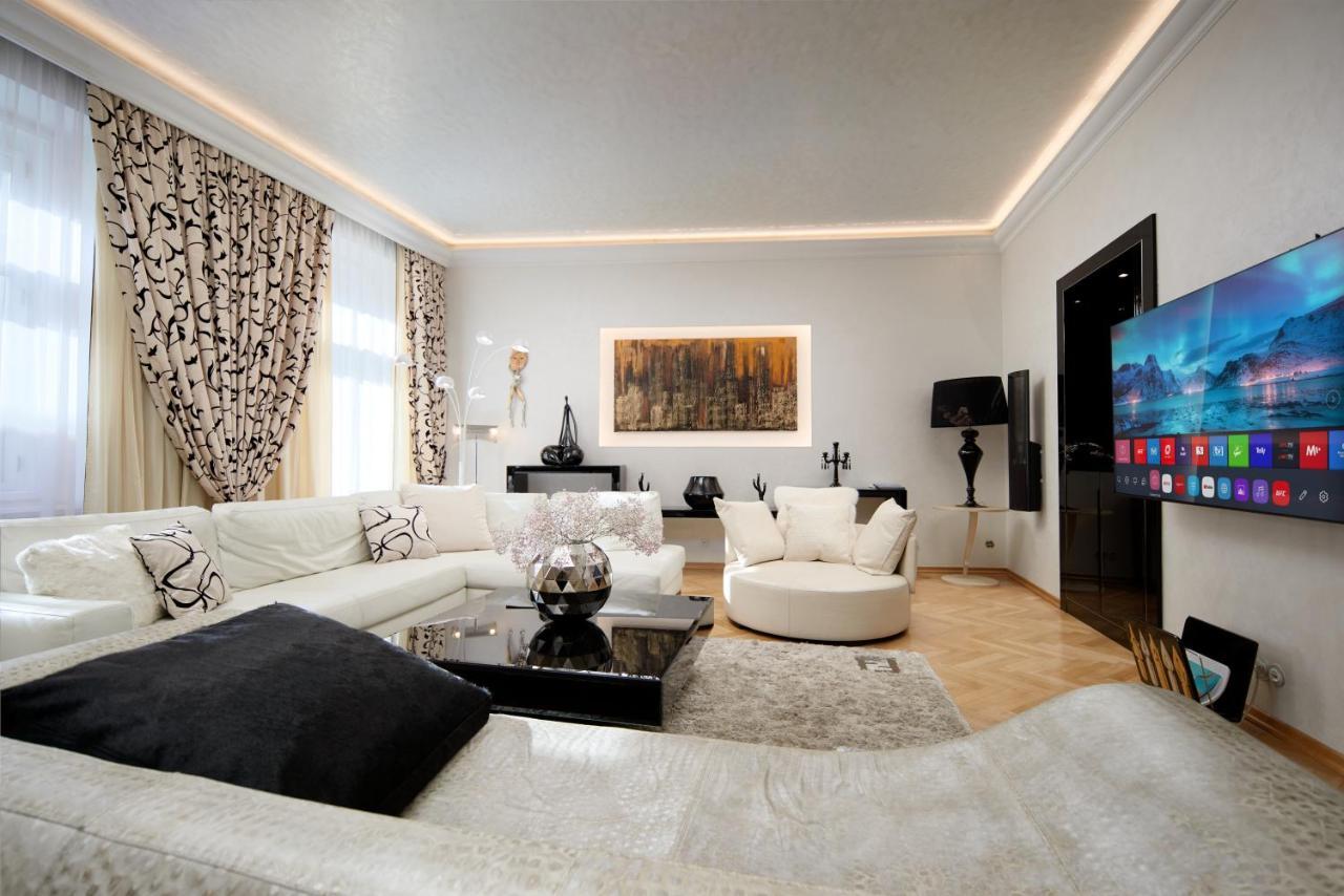 Fendi Casa * Praag